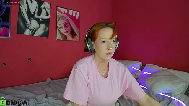 Maya foxy online show from 06/23/26, 11:19