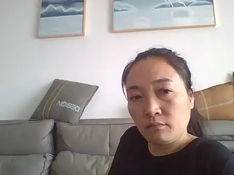 ZZXXMM520 online show from 05/06/26, 05:35