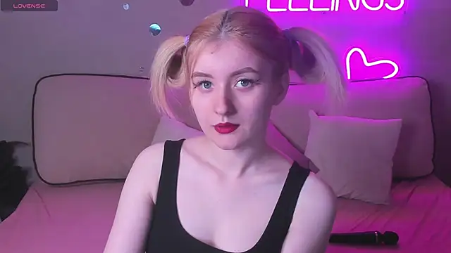 Diiana Daviis online show from 05/24/26, 12:59