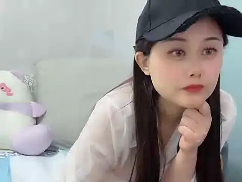 Snapshot of Naomi_Z chatting on 05/10/26, 11:04 Naomi Z online show from 05/10/26, 11:04