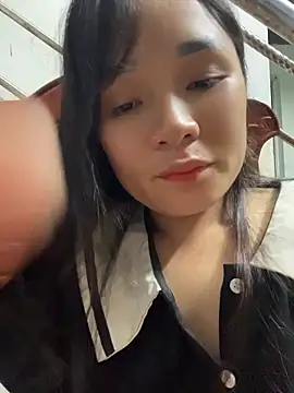 Lyly damdang online show from 05/16/26, 01:54