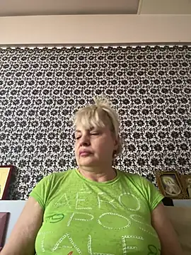 AnastasiaGrey777 online show from 06/15/26, 05:20