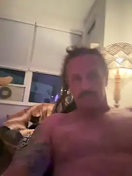 Snapshot of DreadlockDerek chatting on 05/08/26, 01:44 DreadlockDerek online show from 05/08/26, 01:44