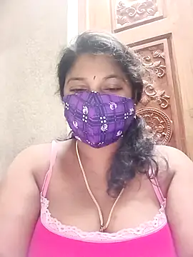 Snapshot of Tamil-bhava chatting on 05/07/26, 06:24 Tamil-bhava online show from 05/07/26, 06:24