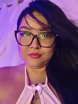 Im DianaNoir online show from 06/26/26, 12:59