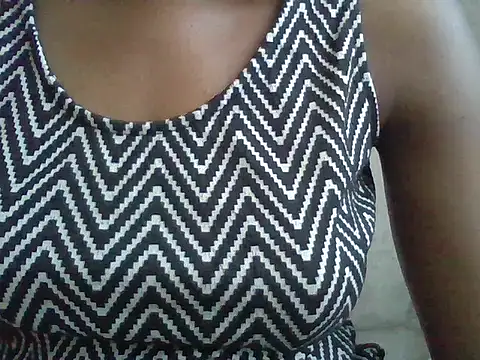 Snapshot of missy09 chatting on 05/05/26, 02:03 missy09 online show from 05/05/26, 02:03