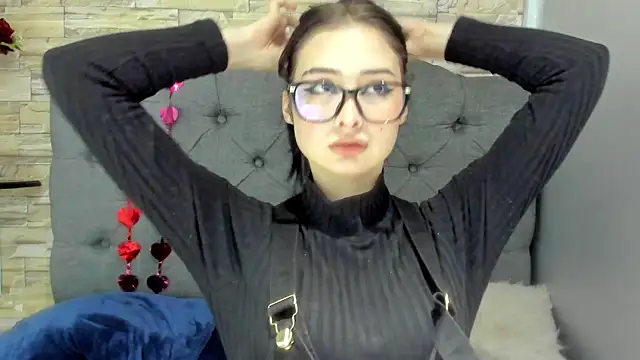 Snapshot of _bluee_berry_ chatting on 05/09/26, 03:45 bluee berry online show from 05/09/26, 03:45