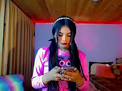 Snapshot of ariam_sharlott20 chatting on 05/11/26, 11:13 ariam sharlott20 online show from 05/11/26, 11:13
