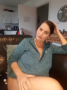 Velvet-Milf online show from 06/22/26, 06:27