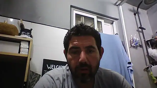 Snapshot of delicious_big_cock chatting on 05/13/26, 07:11 delicious big cock online show from 05/13/26, 07:11