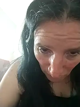 Snapshot of CloeMature chatting on 05/07/26, 03:01 CloeMature online show from 05/07/26, 03:01
