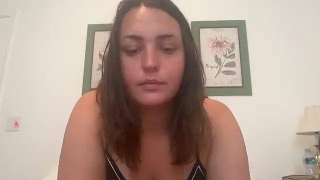 Snapshot of Anniehelen chatting on 05/06/26, 07:41 Anniehelen online show from 05/06/26, 07:41
