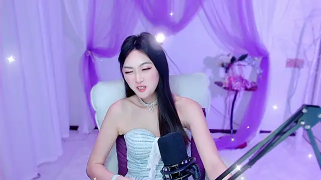 Tili Lucky online show from 05/13/26, 12:46