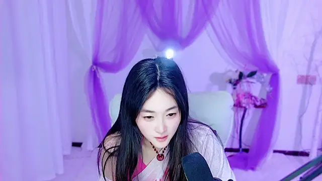Tili Lucky online show from 06/01/26, 01:02