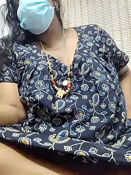 tamilkavitha123 online show from 05/11/26, 11:16