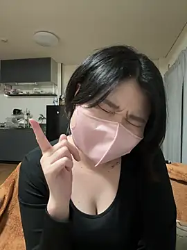 Snapshot of inaho_chan chatting on 05/13/26, 06:49 inaho chan online show from 05/13/26, 06:49