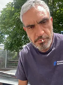 mauro22cm4 online show from 05/07/26, 11:37