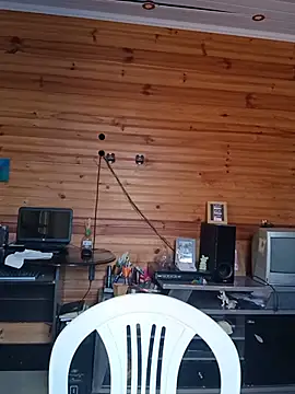 MAYBOI online show from 05/12/26, 03:20