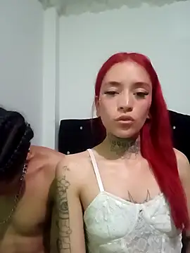 Snapshot of ChicaFuegoDulce chatting on 05/08/26, 02:33 ChicaFuegoDulce online show from 05/08/26, 02:33
