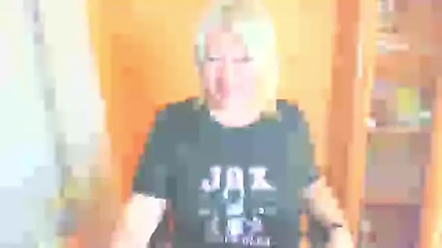 MollyyJoyy online show from 06/02/26, 08:55