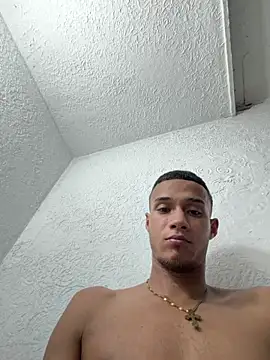 friends lust latin online show from 06/01/26, 06:37