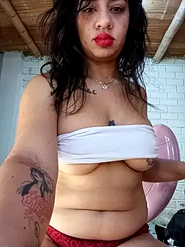 Snapshot of diosabella2596 chatting on 05/08/26, 03:50 diosabella2596 online show from 05/08/26, 03:50