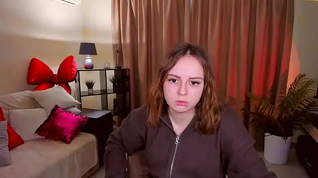MilanaRare online show from 05/15/26, 05:25
