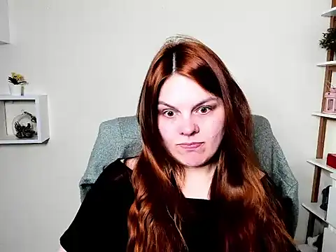 GingerKitten1 online show from 06/01/26, 05:42