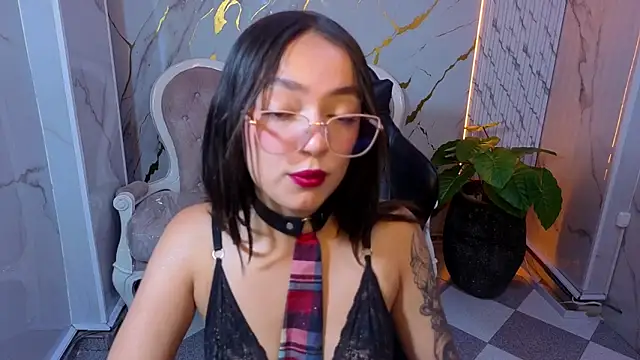 Cinnamon b online show from 05/15/26, 08:05