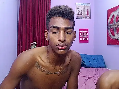 Snapshot of black_twinks chatting on 05/09/26, 03:34 black twinks online show from 05/09/26, 03:34