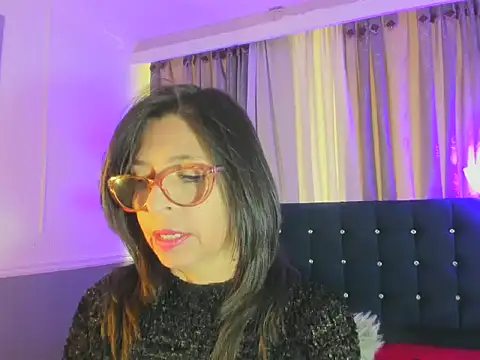 lena gray online show from 05/14/26, 01:40
