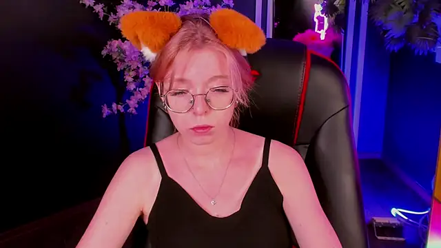 FoxxyyPolly online show from 07/14/26, 05:12