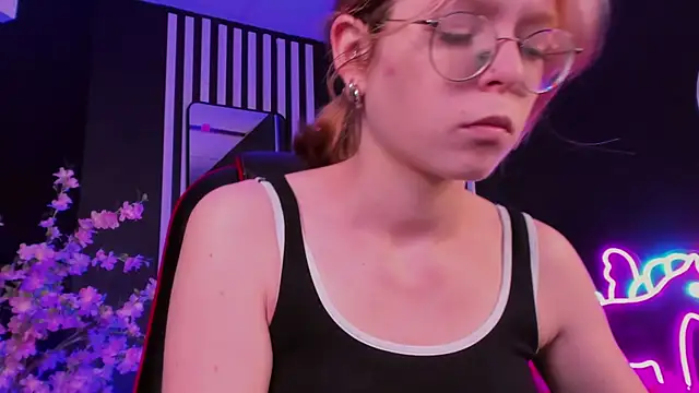 FoxxyyPolly online show from 07/19/26, 05:22