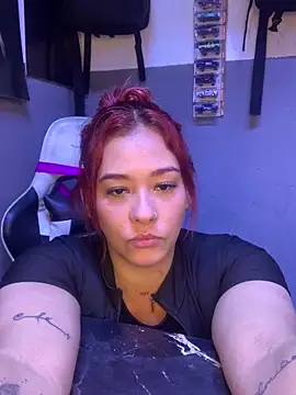 Paola3332 online show from 05/10/26, 01:22