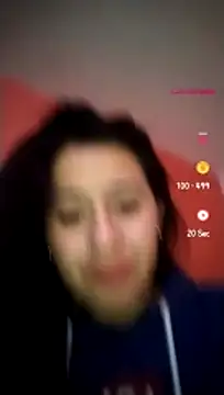 Snapshot of Annie_loveer chatting on 07/07/26, 05:32 Annie loveer online show from 07/07/26, 05:32