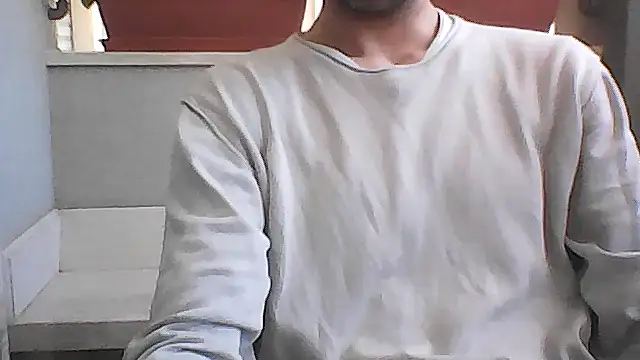 Snapshot of unodiloro chatting on 05/12/26, 10:34 unodiloro online show from 05/12/26, 10:34