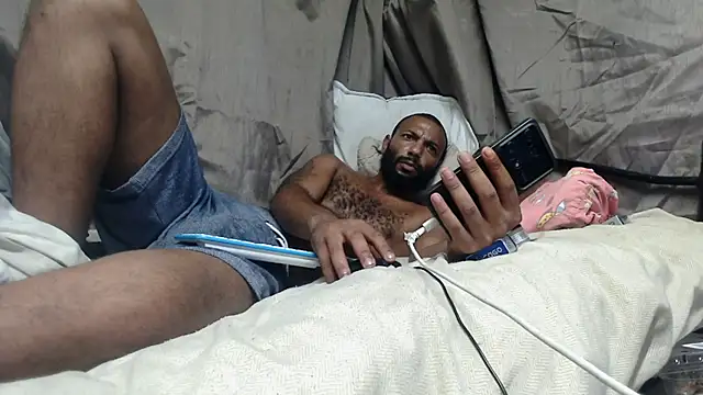 Snapshot of Camodick chatting on 03/05/26, 08:54 Camodick online show from 03/05/26, 08:54