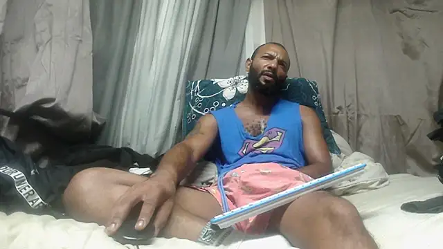 Snapshot of Camodick chatting on 03/05/26, 09:00 Camodick online show from 03/05/26, 09:00