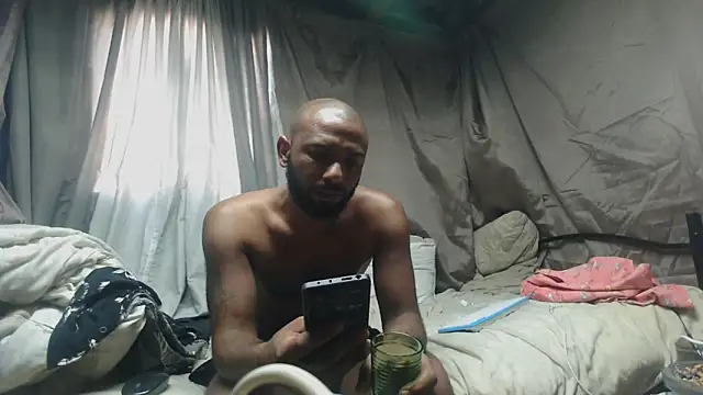 Snapshot of Camodick chatting on 03/08/26, 02:10 Camodick online show from 03/08/26, 02:10