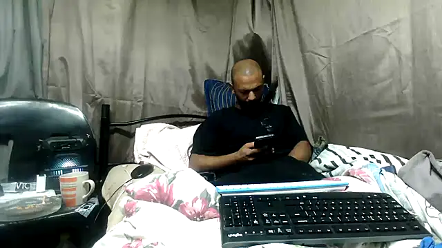 Camodick online show from 04/29/26, 04:16