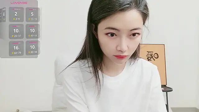 woxiangjinjin030 online show from 05/22/26, 06:31