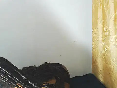 PetiteBarbie 05 online show from 05/11/26, 02:45