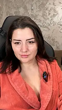 Snapshot of SophiePale chatting on 11/28/25, 06:05 SophiePale online show from 11/28/25, 06:05