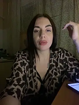 Snapshot of IsabellaJoutes chatting on 05/30/26, 10:07 IsabellaJoutes online show from 05/30/26, 10:07