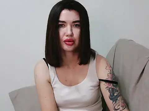 Dareeesssa online show from 05/10/26, 07:41