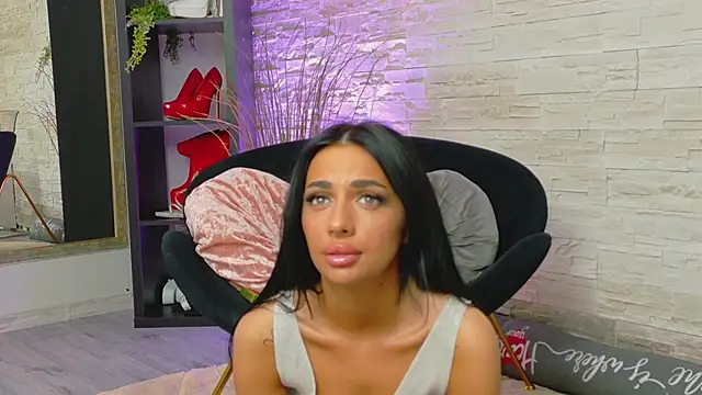 VanessaVosss online show from 05/12/26, 04:48