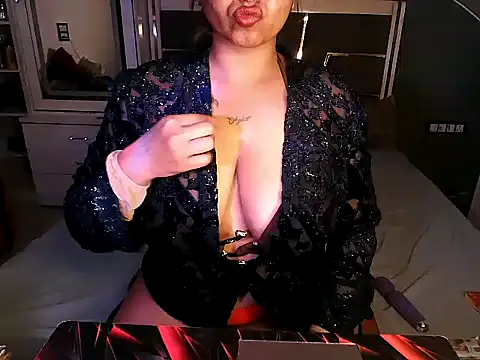 MISS CUTY  online show from 06/04/26, 04:46