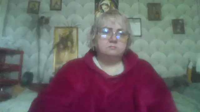 MarinaFarina53 online show from 05/15/26, 07:37