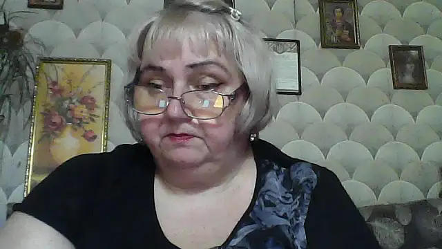 MarinaFarina53 online show from 06/01/26, 07:32