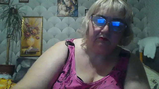 MarinaFarina53 online show from 06/07/26, 08:56